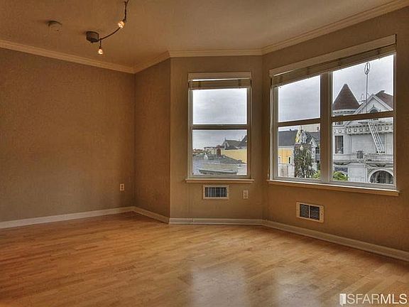 2nd image of 988 Fulton St APT 321