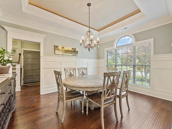 3rd image of 3007 Laurel Cove Way SE