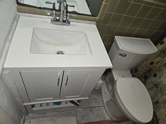 4th image of 3101 Hibiscus Avenue