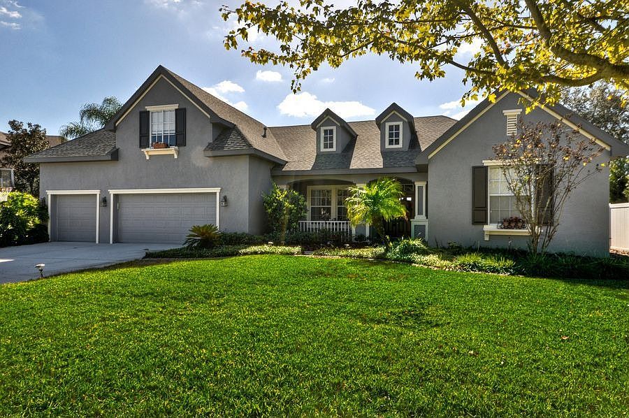 2nd image of 15213 Merlinpark Pl