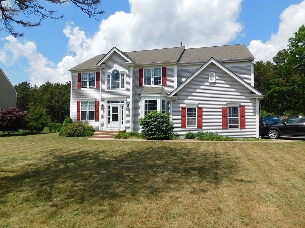 32 Beatrice Ave Plymouth MA 02360 Zillow