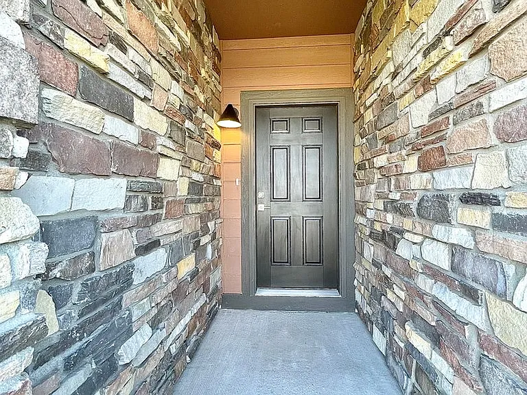 1733 Dancing Cattail Dr — Photo 29