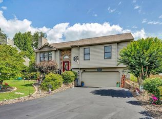 1797 Melissa Cir, Vinton, VA 24179