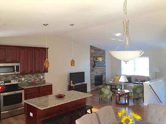 3rd image of 2607 Great Forest Dr