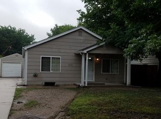 2430 S Laura Ave, Wichita, KS 67216