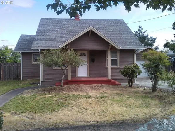 9279 SE Hawthorne Blvd, Portland, OR 97216