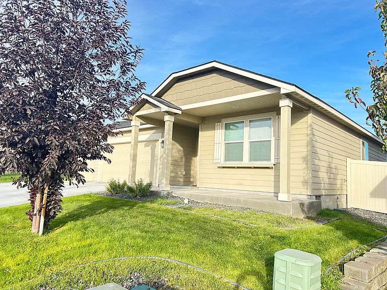 282 Wishkah Dr — Photo 2