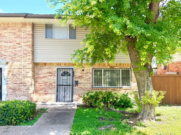 125 E Silver Sands Dr #125, San Antonio, TX 78216