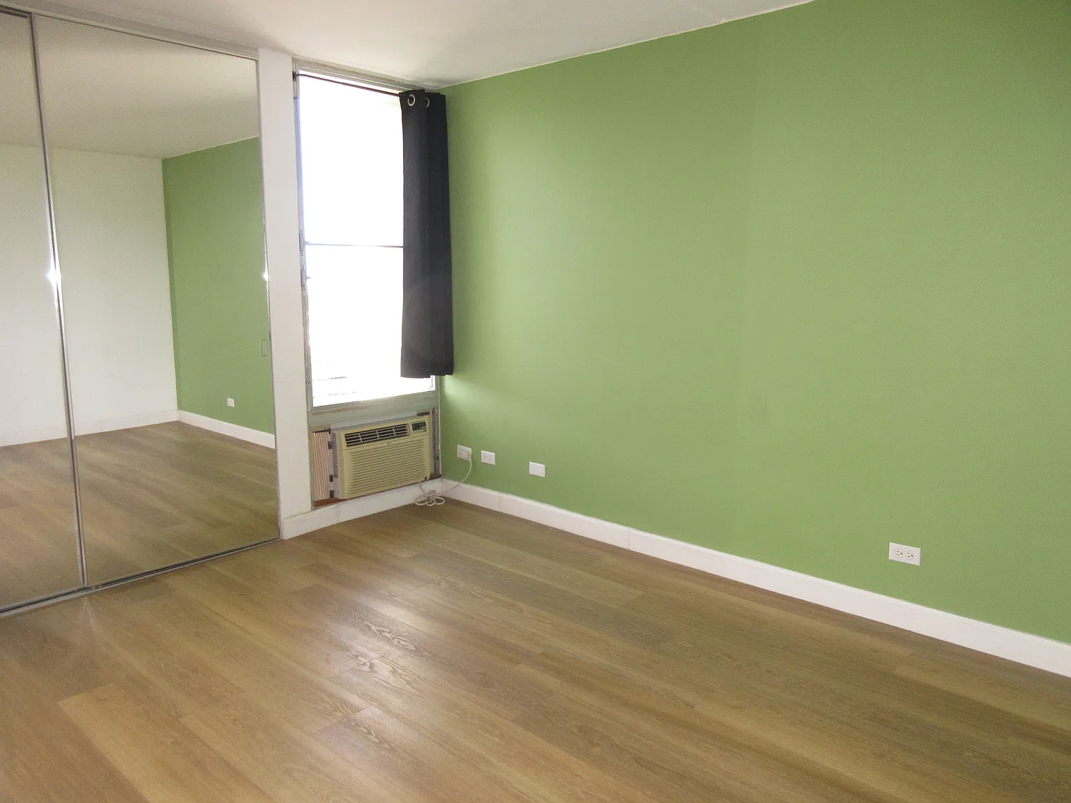 1 bed, 682 sqft, $2,200 — Photo 3