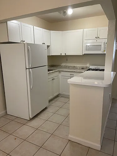 1230 W 54th St Photo 1