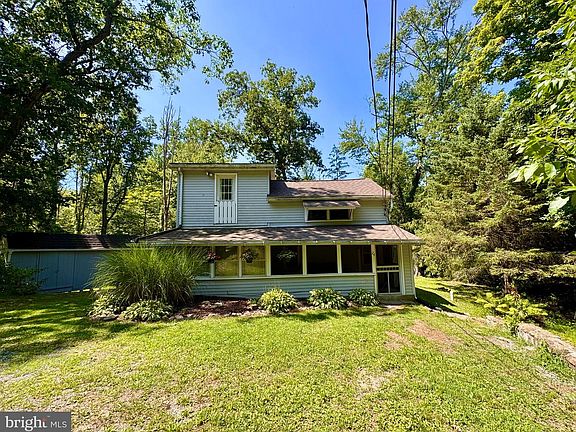2nd image of 24 Aster Ln