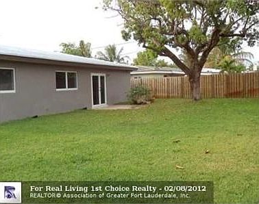 5th image of 4500 NE 15th Ter