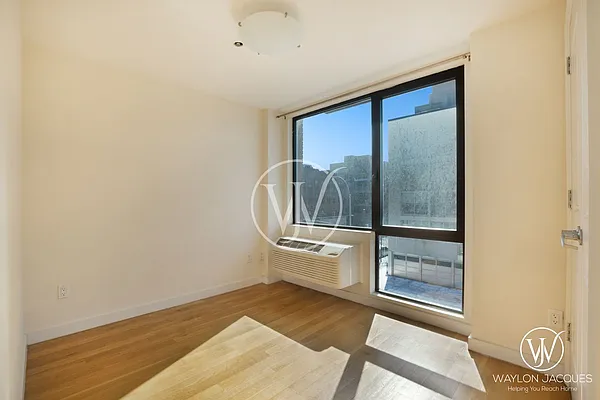 Rented by Compass | media 31