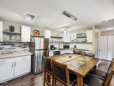 1061 W Beaver Creek Blvd Suite M202, Avon, CO, 81620