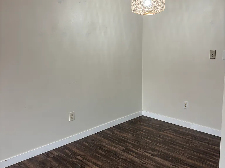 404 S 9th Ave #4 — Photo 7