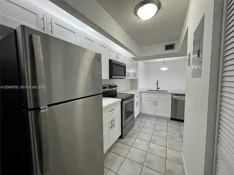8500 SW 212th St #307 — Photo 14