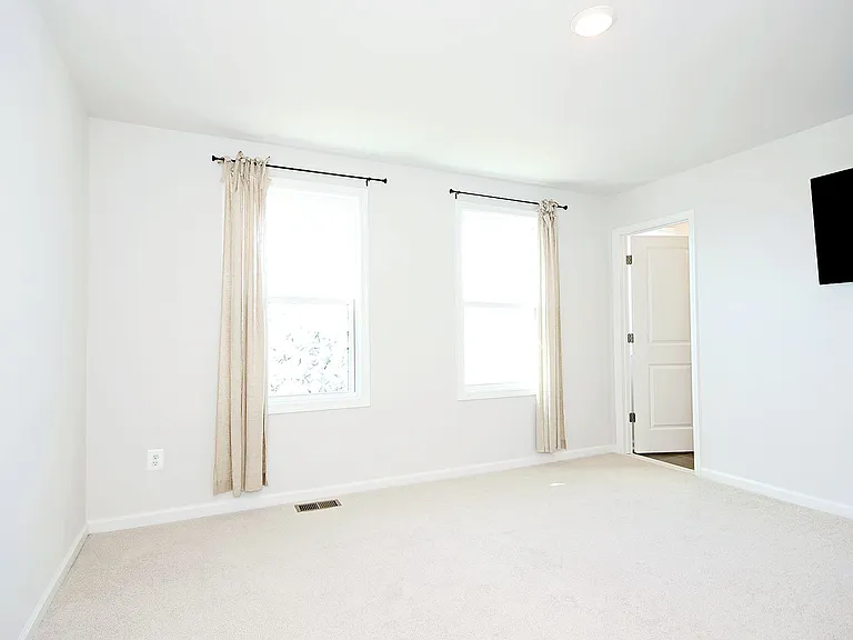 5965 McComb St — Photo 6