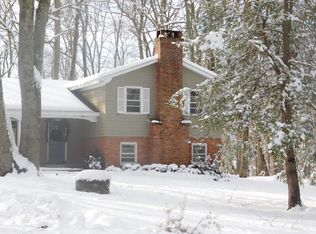 201 Cedar Swamp Rd, Mansfield, CT 06268