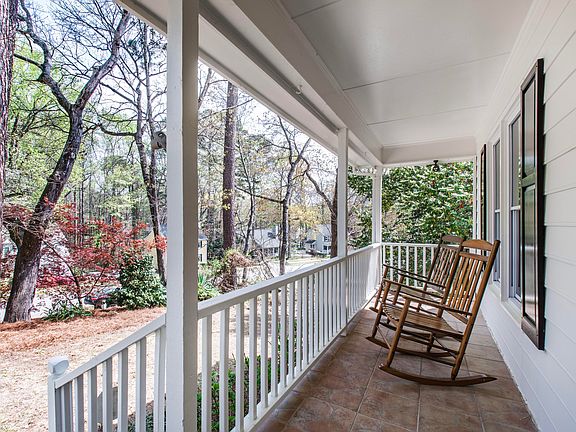 4th image of 7909 Featherstone Dr