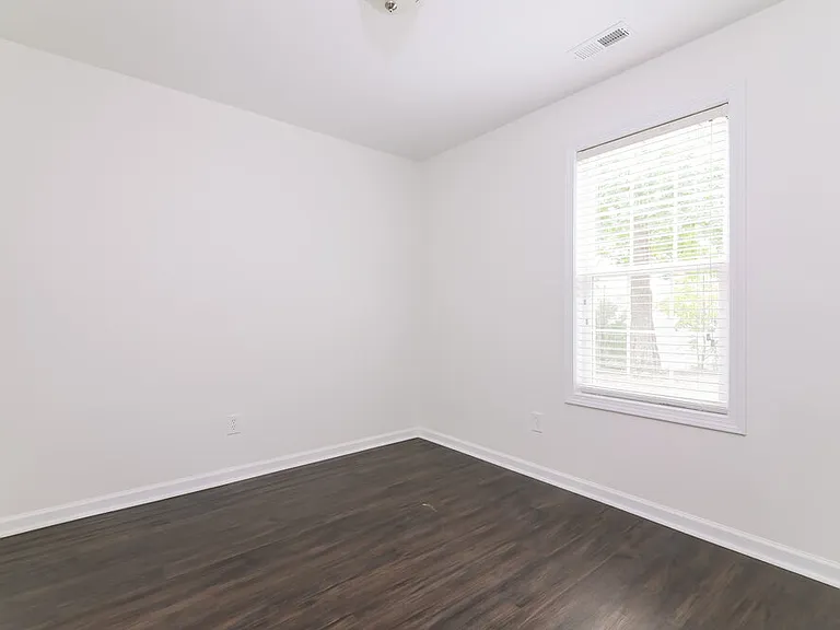 3600 Saguaro Ct — Photo 12