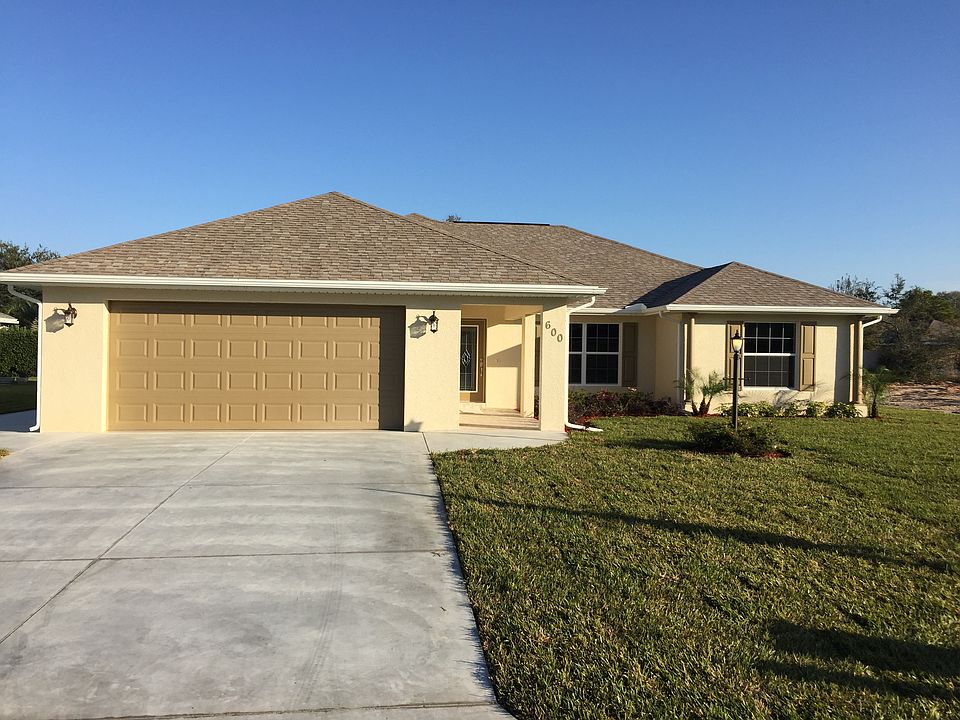 600 Entrada Ave Sebring FL