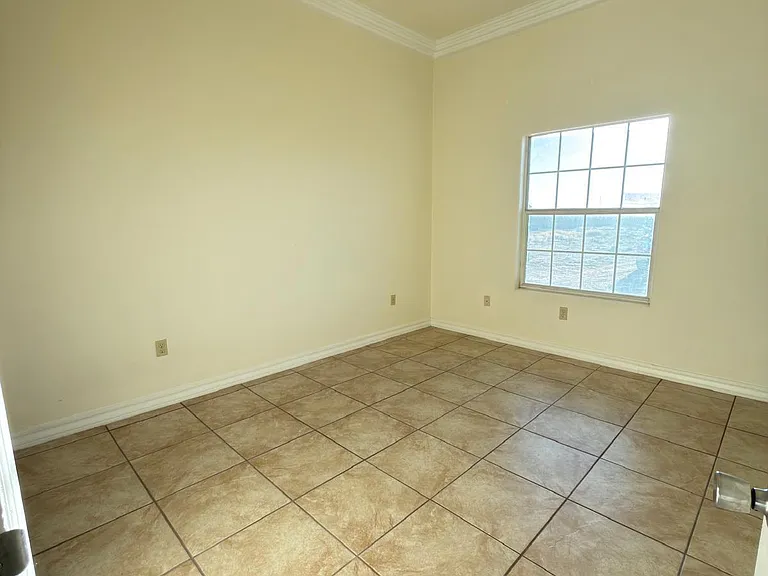 5466 Buffalo Creek Dr — Photo 26