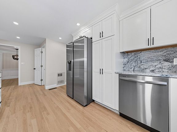 5th image of 90 Battle Street