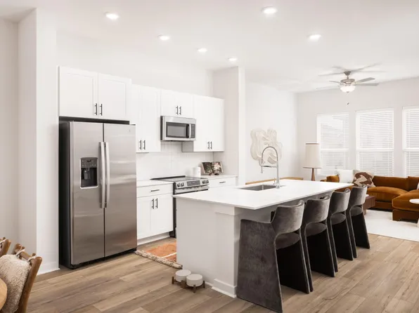 8715 Cosmicos St, Austin, TX 78736