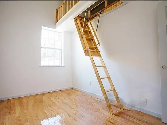 203 Wilson Ave #1A — Photo 2
