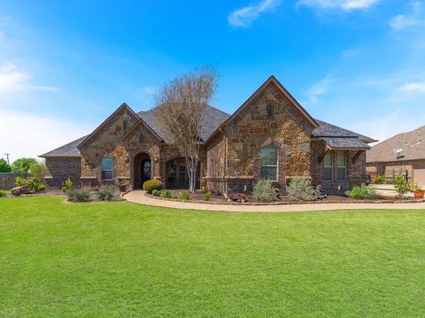 12901 Smokey Ranch Dr, Fort Worth, TX 76109