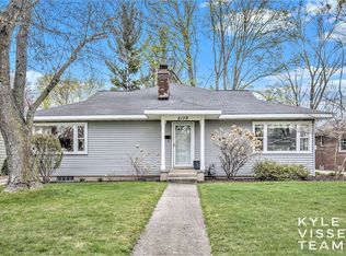 2139 Anderson Dr SE, East Grand Rapids, MI