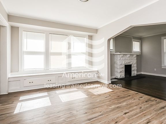 853003_004_dining_room_12869025.jpg