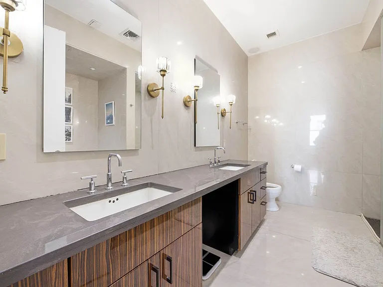 42 Ann St #5 — Photo 10