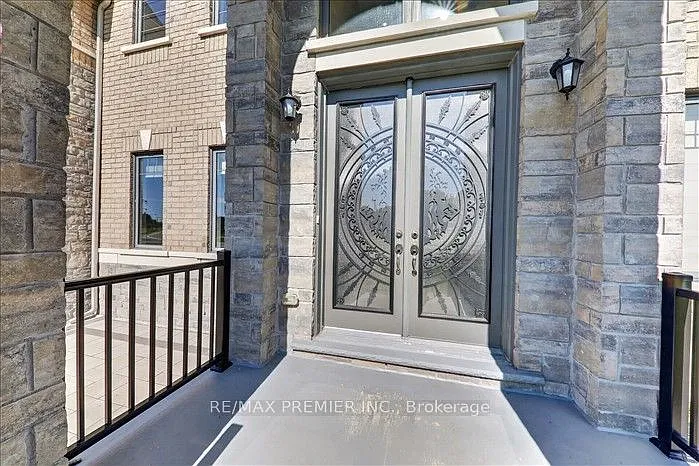 5 bed, $5,500 — Photo 4