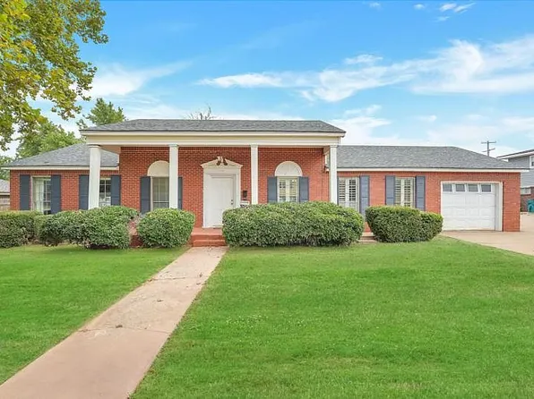 112 W Hillcrest Ln, Hobart, OK 73651