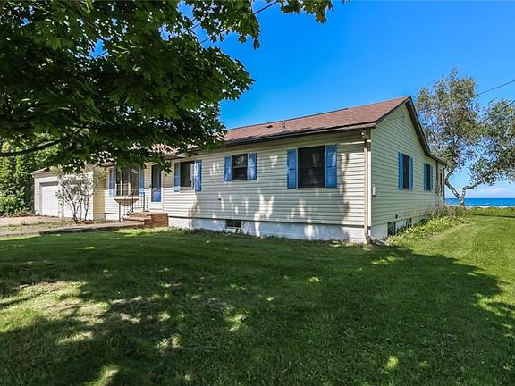2nd image of 15 Summer Haven Dr