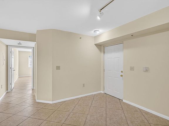 4th image of 3613 NW Mediterranean Ln #3613-13-206