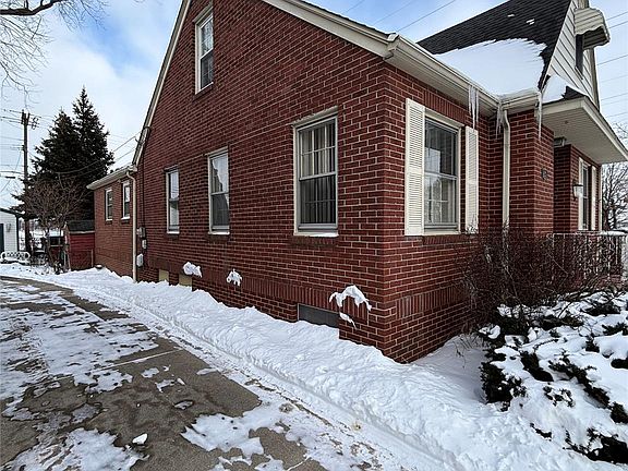 5th image of 623 Maywood Ave