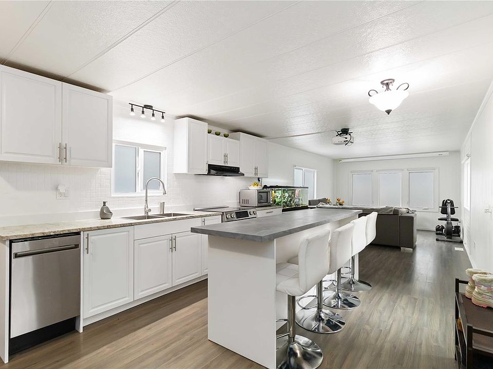 1st image of 2817 Sooke Lake Rd #52