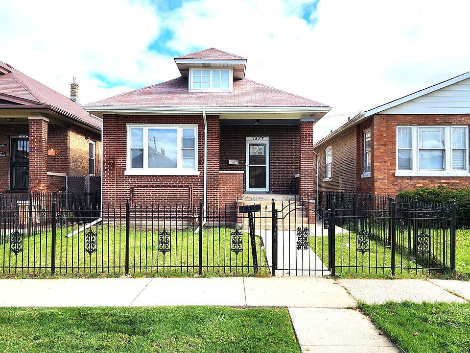 1st image of 1527 N Waller Ave