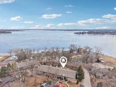 67 Woodhills Bay Rd, Fox Lake, IL, 60020