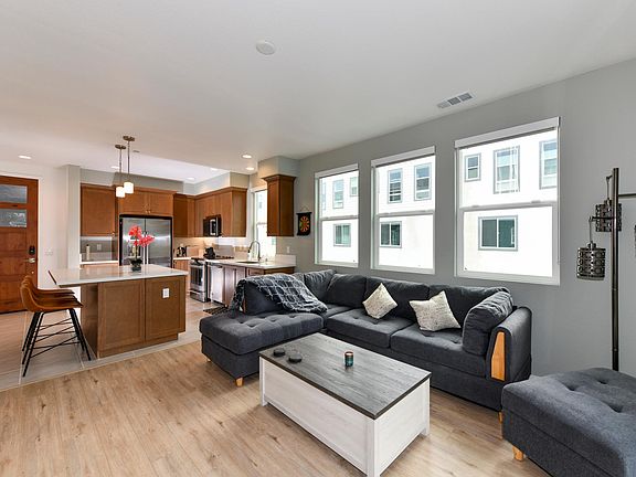 5th image of 1655 2nd St Unit 212