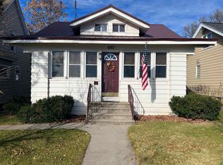 807 Harrison St, Eveleth, MN 55734