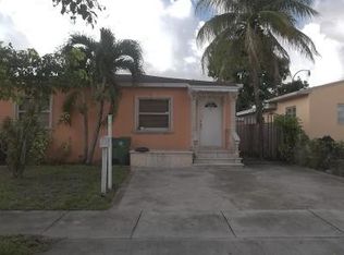 110 E 16th St, Hialeah, FL 33010