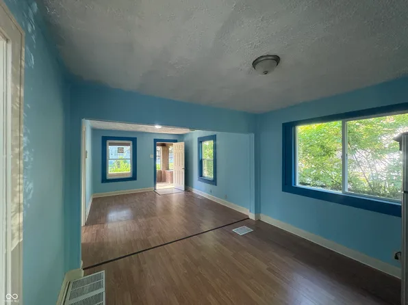 2827 E 18th St, Indianapolis, IN 46218