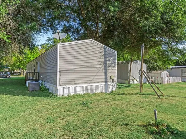 1094 Breezy Oaks, Mansfield, TX 76063