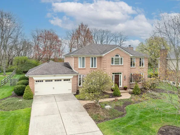 8535 Meadow Bluff Ct, Cincinnati, OH 45249
