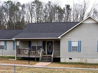 807 Defoor Rd N, Resaca, GA 30735