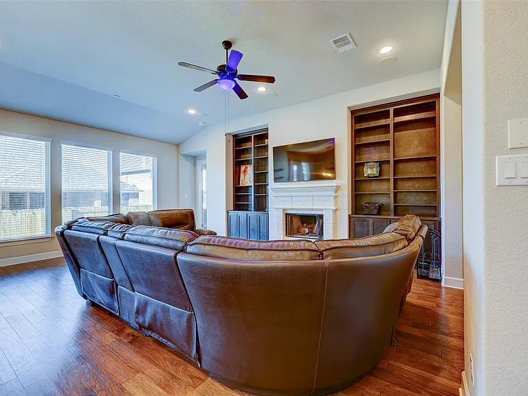 3030 Isabella Ln — Photo 13