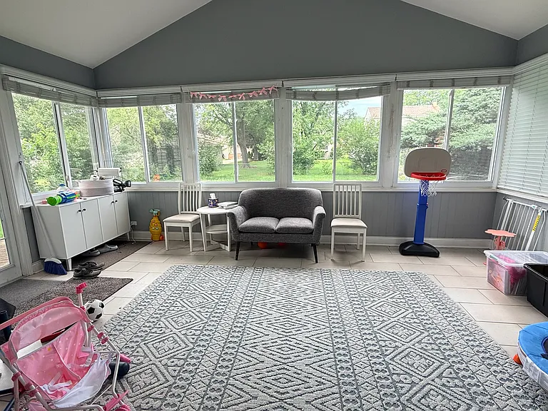 552 Dawes Ave — Photo 14